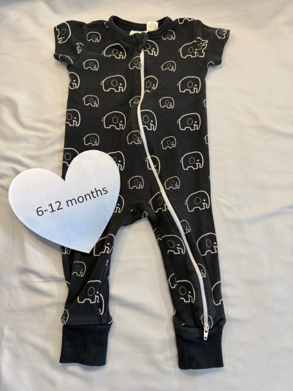 Parade Black Elephant-Print organic cotton Baby Zip Romper - Short Sleeve